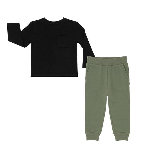 flat lay composite of a black relaxed pocket tee and moss jogger