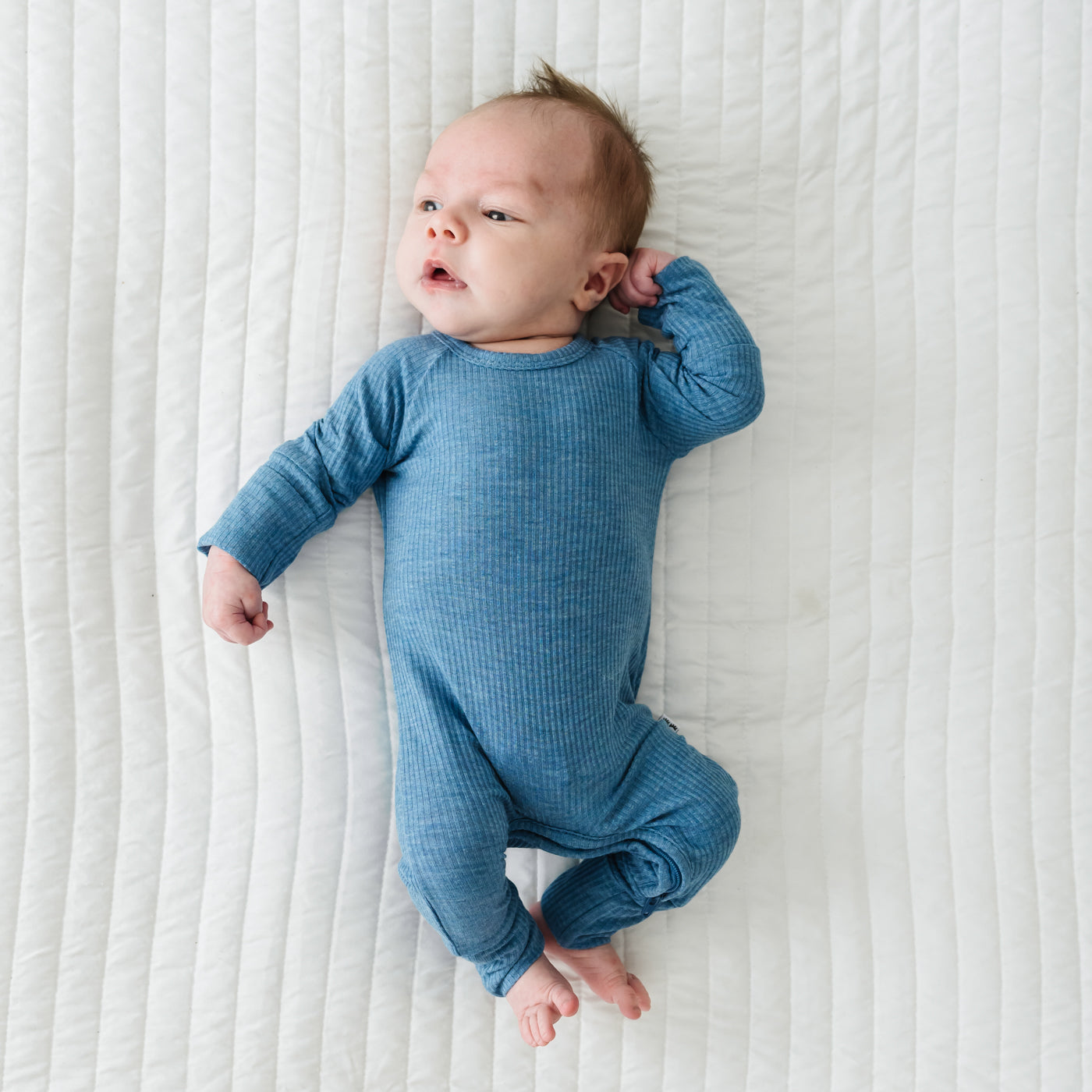 Crescent Zippy - Heather Blue Ribbed Crescent Zippy